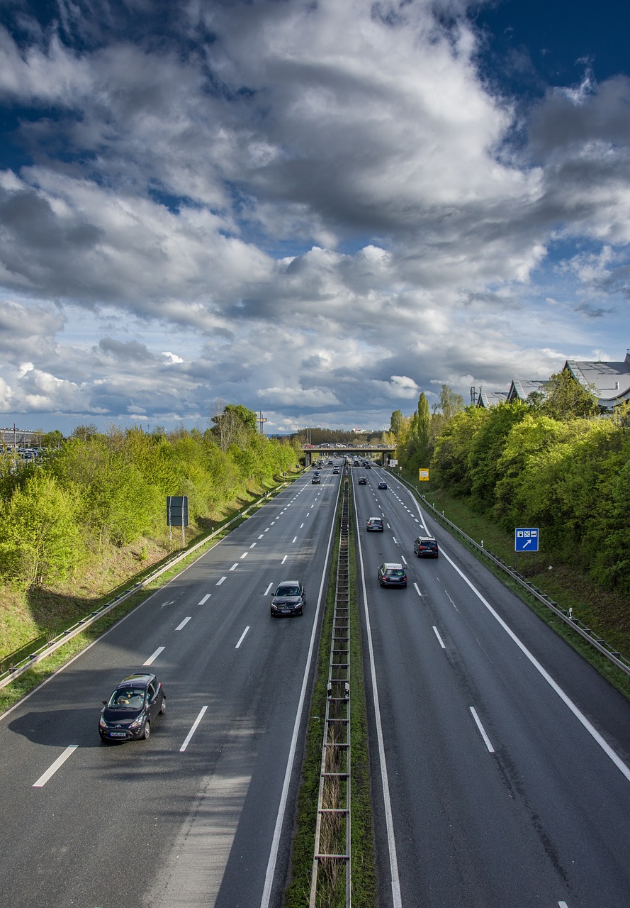 traffic, cars, jam-2264965.jpg